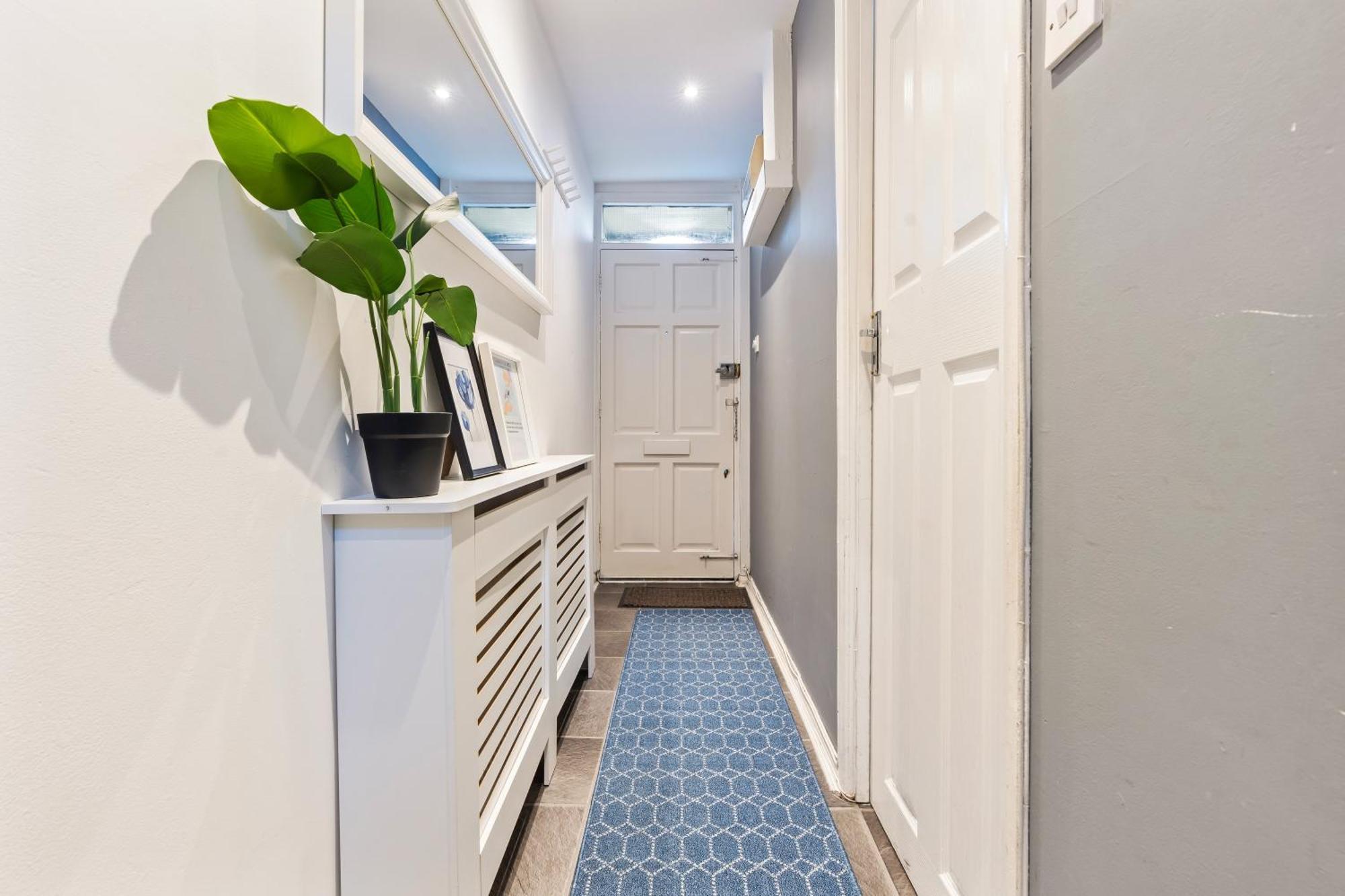 Comfy 4Br House Close To Subway ลอนดอน ภายนอก รูปภาพ
