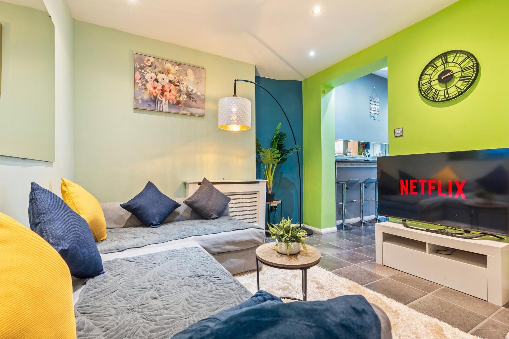 Comfy 4Br House Close To Subway ลอนดอน ภายนอก รูปภาพ