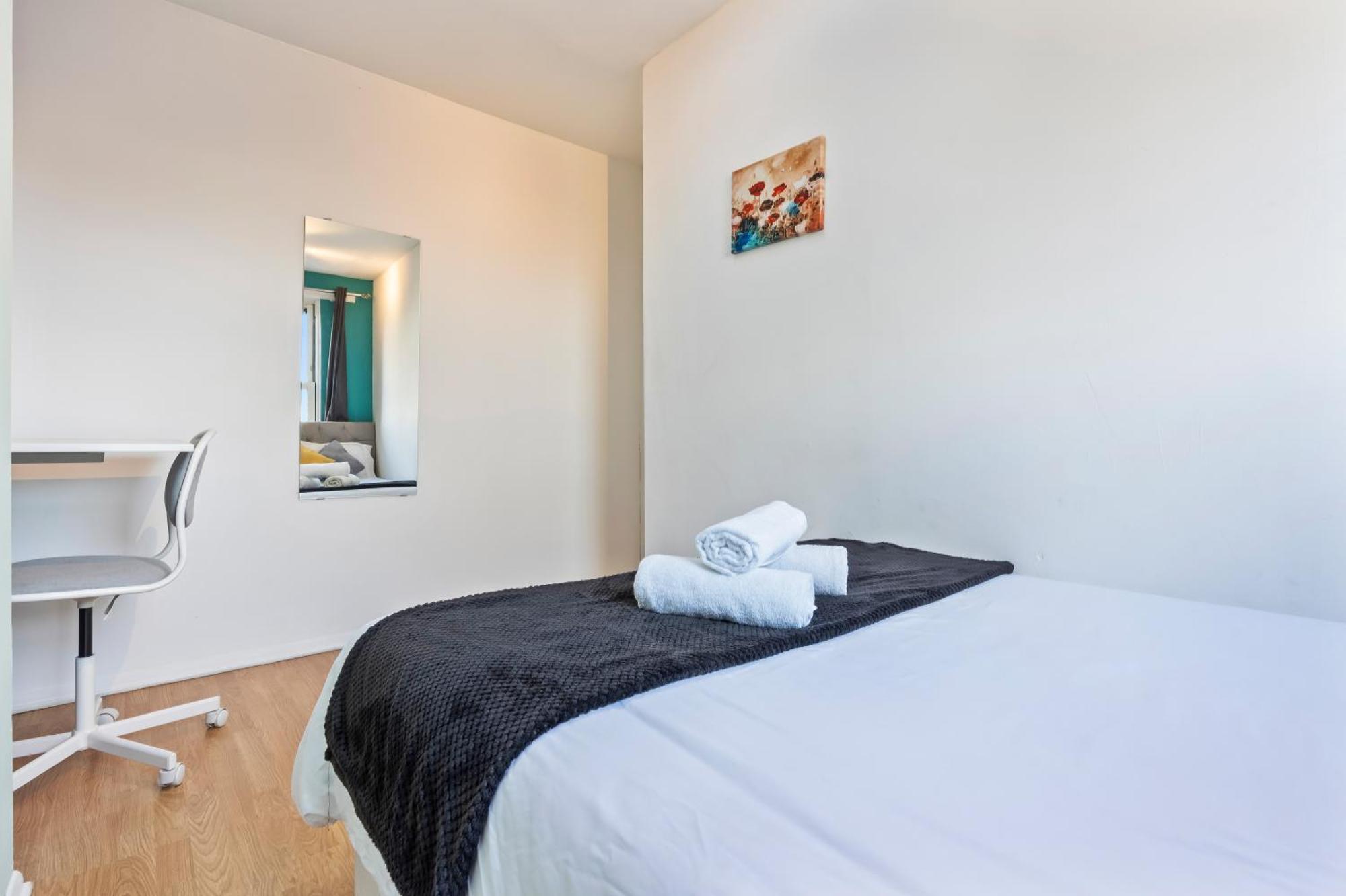 Comfy 4Br House Close To Subway ลอนดอน ภายนอก รูปภาพ